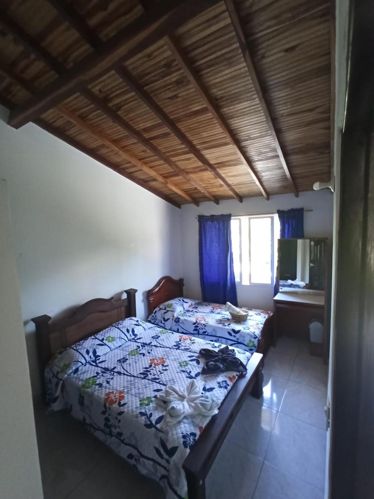 Hostal Jose Navarro Гвадалупе Экстерьер фото